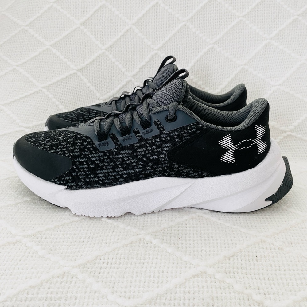 NWT Under Armour Boy's Grade School Scramjet 5 Running Shoe | Black | 6 Big Kid - Picture 4 of 14